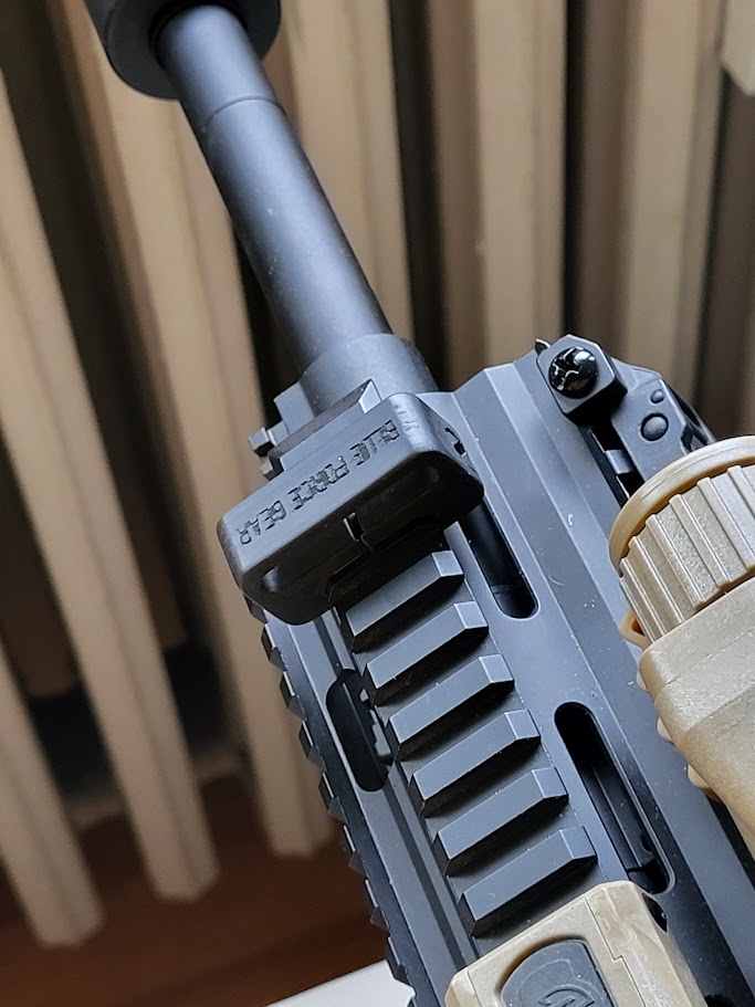 Vòng lặp cố định được gắn trên đường sắt (RMFL)