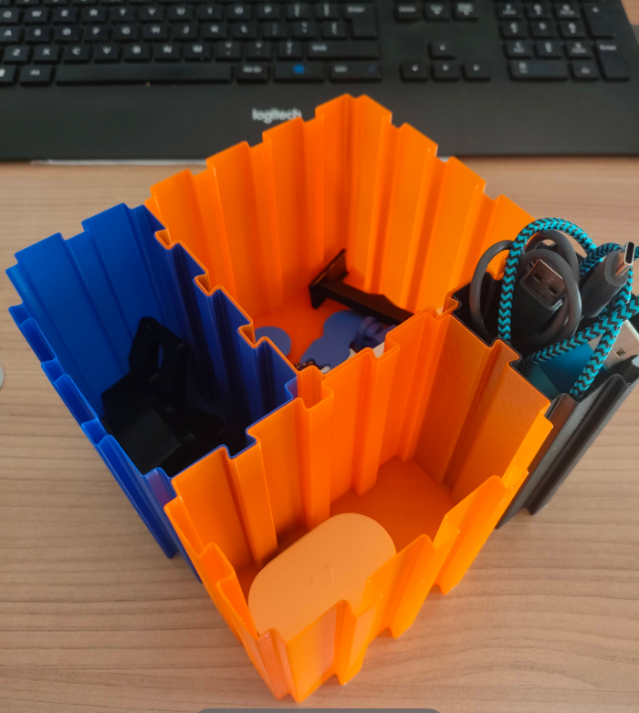 Bộ tổ chức bàn mô -đun có thể tùy chỉnh