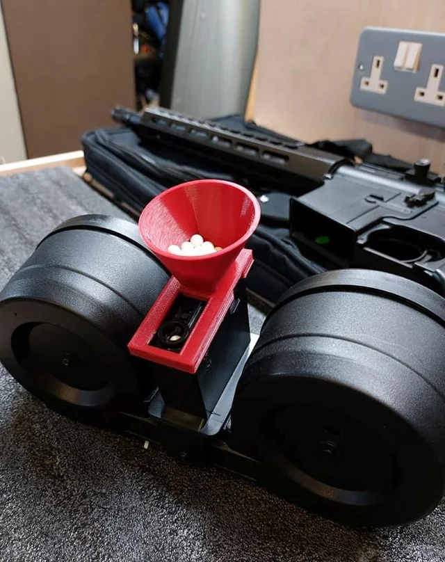 Phễu BB cho Airsoft. M4 / AK / MP5 / AUG / G36 (Bộ sưu tập)