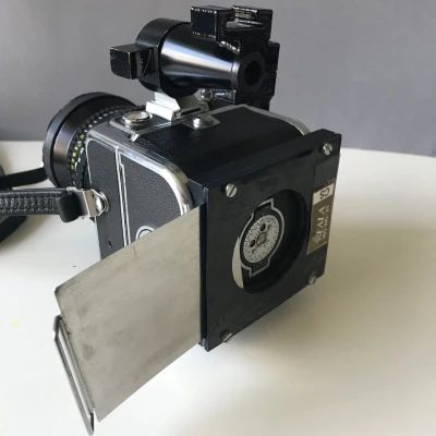 Kẹp Giữ Dark Slide Cho Hasselblad