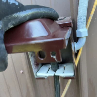 Nắp Che Ổ Cắm Điện RV