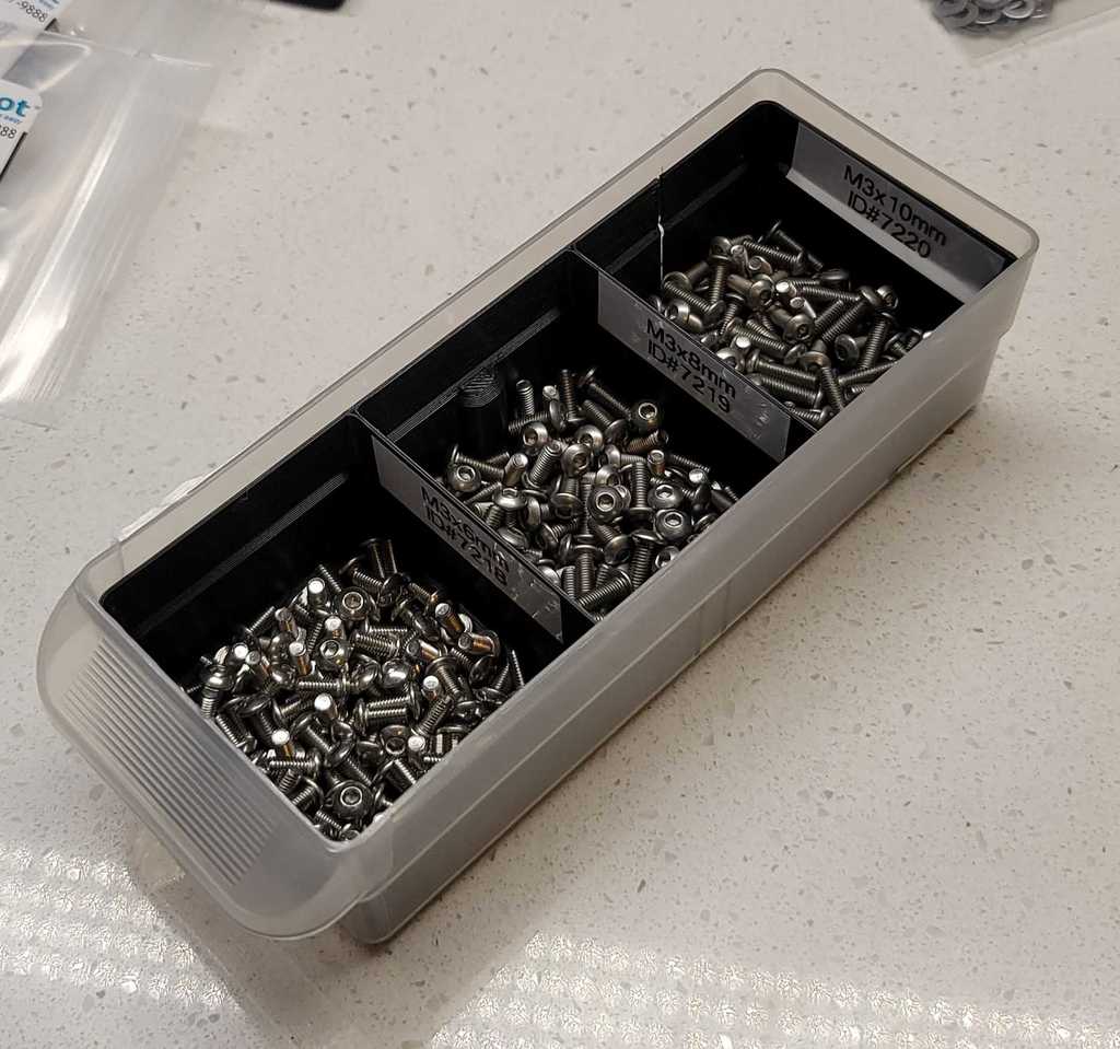 Akro-mils 3 bin cho Voron V0