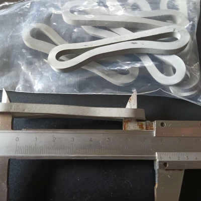 Người giữ xe máy Blackview BL6000 Pro