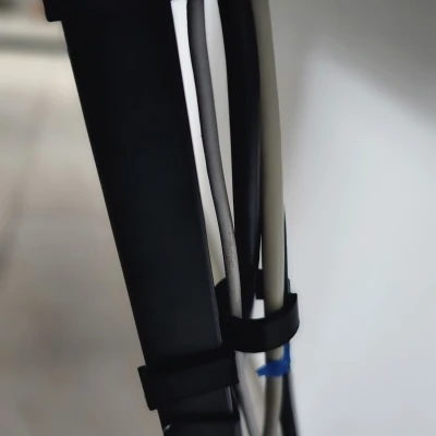 Kẹp Dây Cáp Cho Bàn UTESPELARE