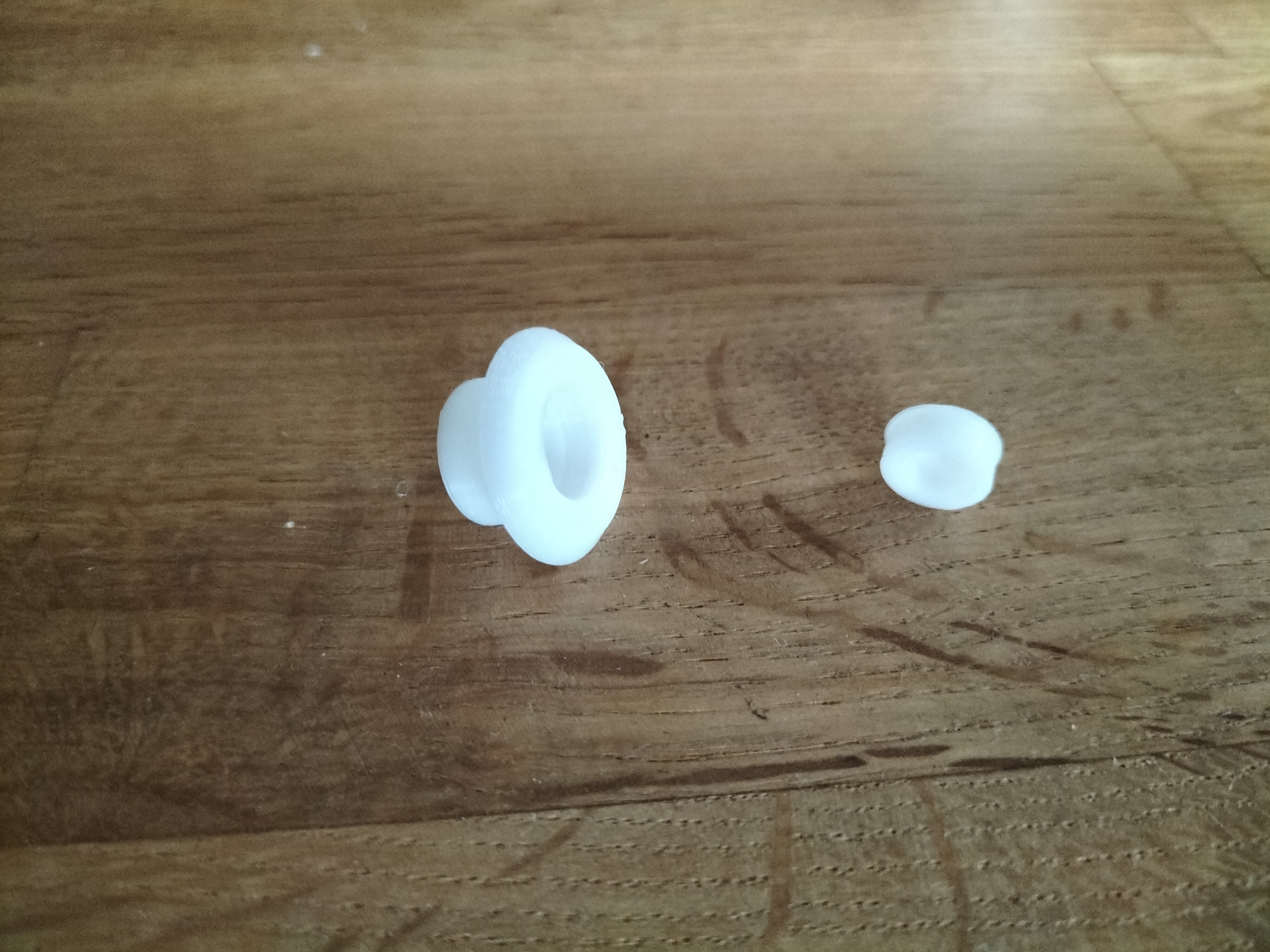 Phụ Kiện Kẹp Vòi Sen Cho Xe Camper