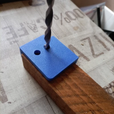 Dụng cụ gá khoan lỗ cho chốt 8mm