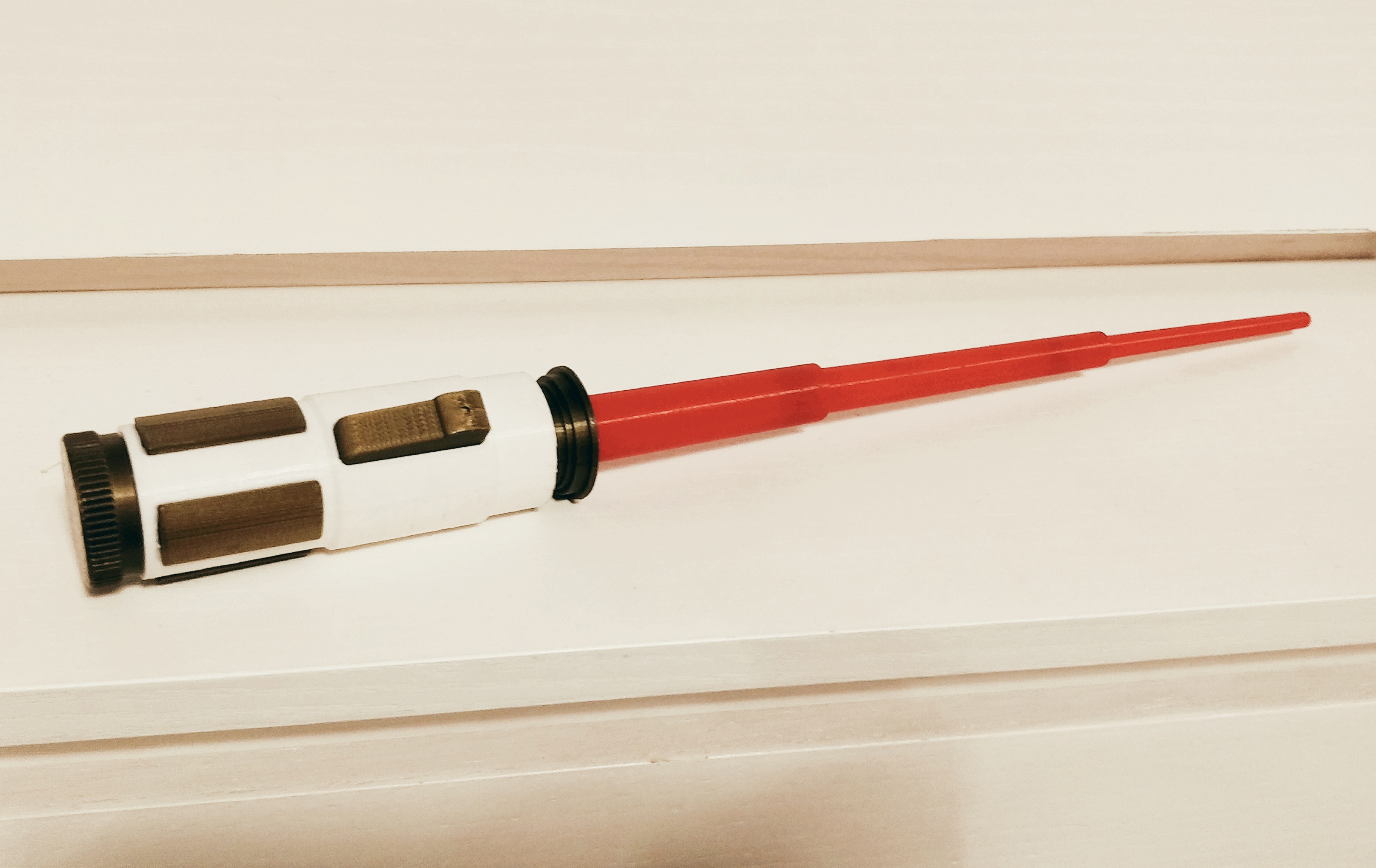 Mô hình Lightsaber mini đồ chơi