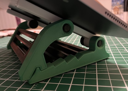 Chân đế điều chỉnh cho iPad (Air)