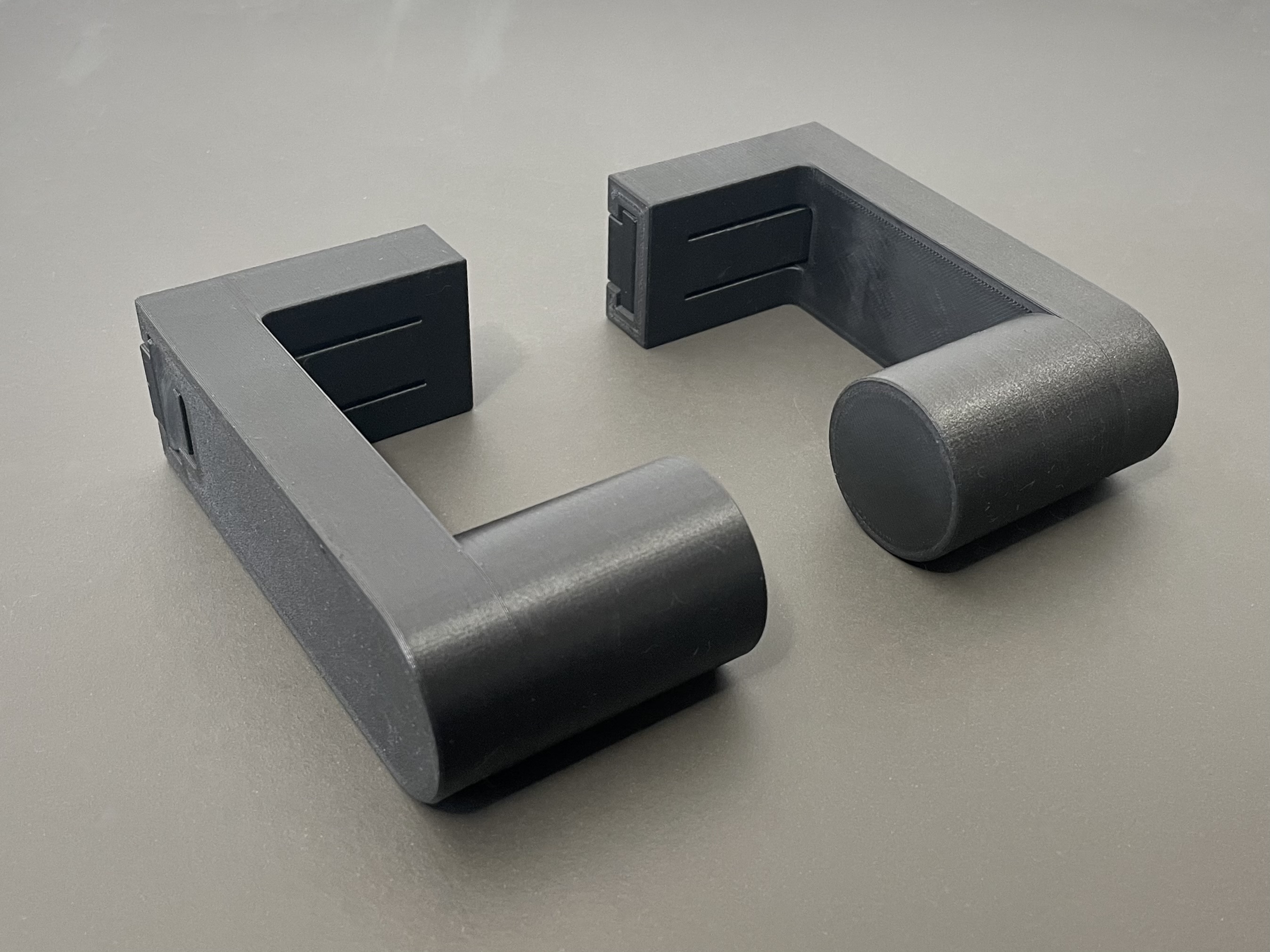 Giá Đỡ Cuộn Giấy Nhà Bếp Đơn Giản