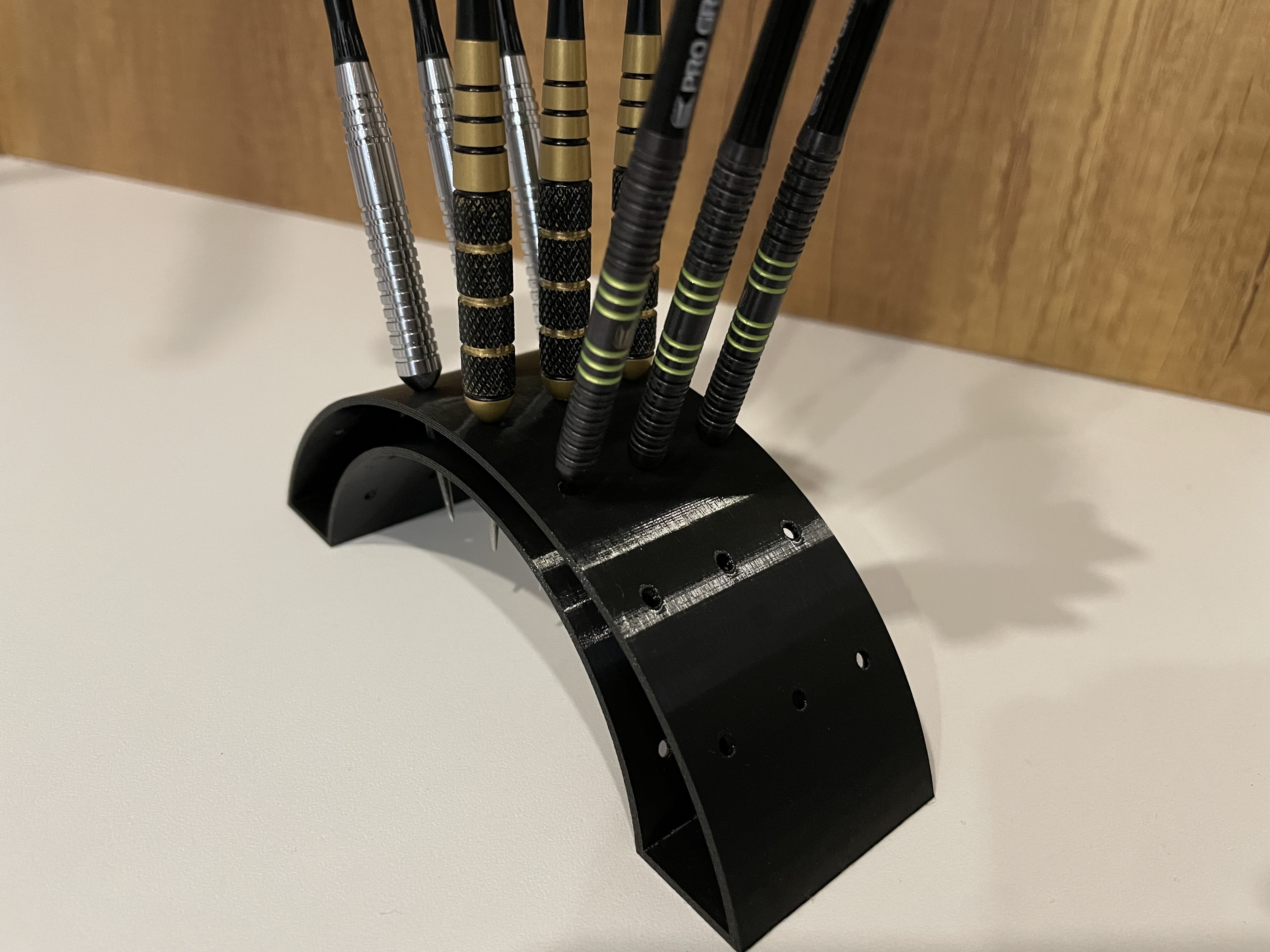 Giá đỡ phi tiêu đơn giản