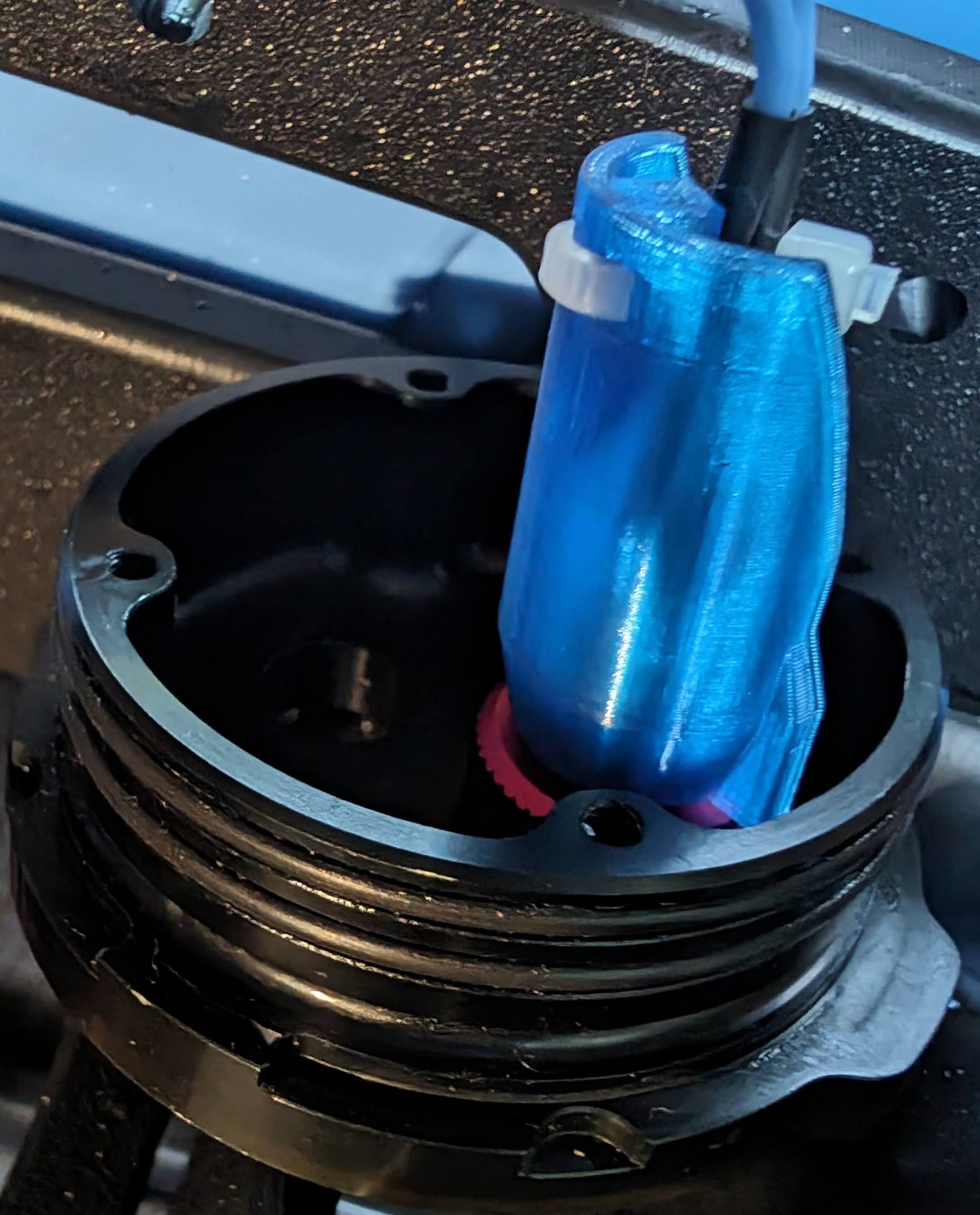 Chụp bảo vệ chống tuột dây cho switch Blue Robotics