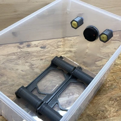 Giá đỡ cuộn filament cho hộp chống ẩm