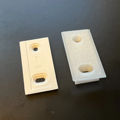 Giá đỡ treo tường góc nghiêng cho cảm biến chuyển động Lutron Caséta