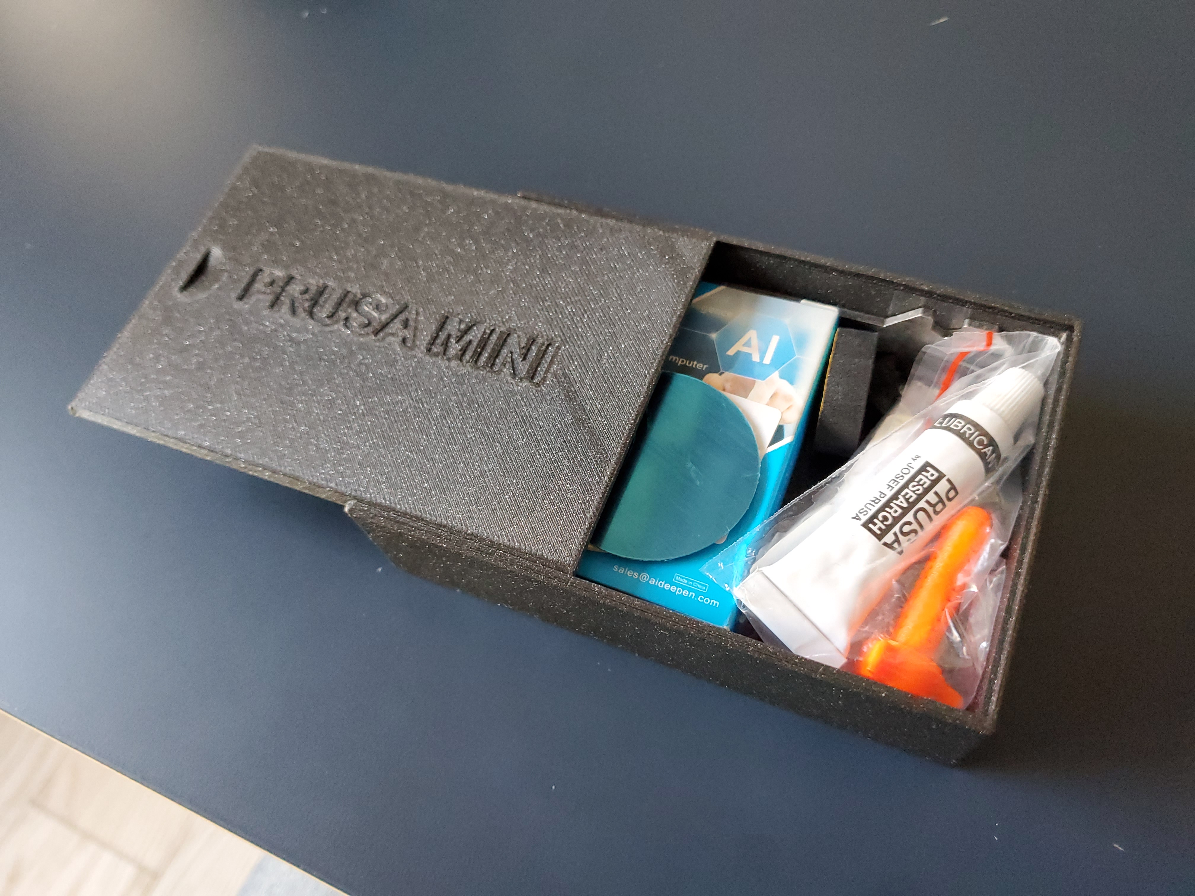 Hộp tùy chỉnh với đầu trượt