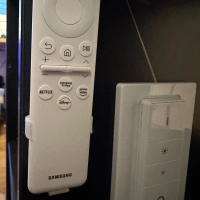 Giá đỡ Remote Samsung The Freestyle 2