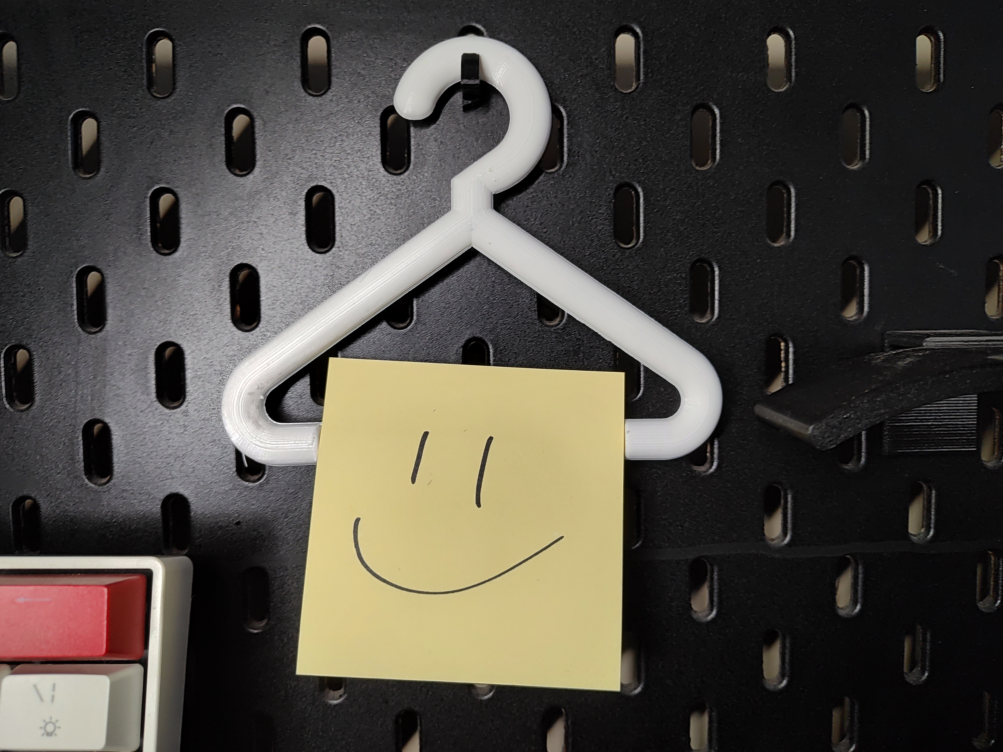 Móc dán giấy ghi chú