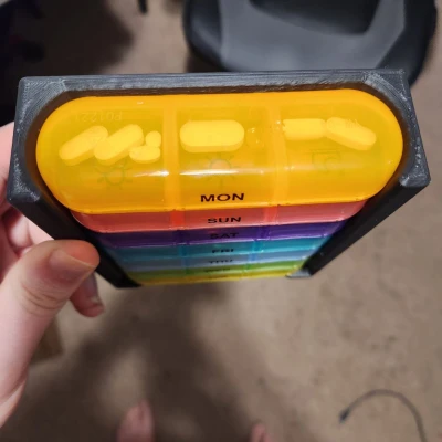 Hộp Đựng Thuốc / Vitamin