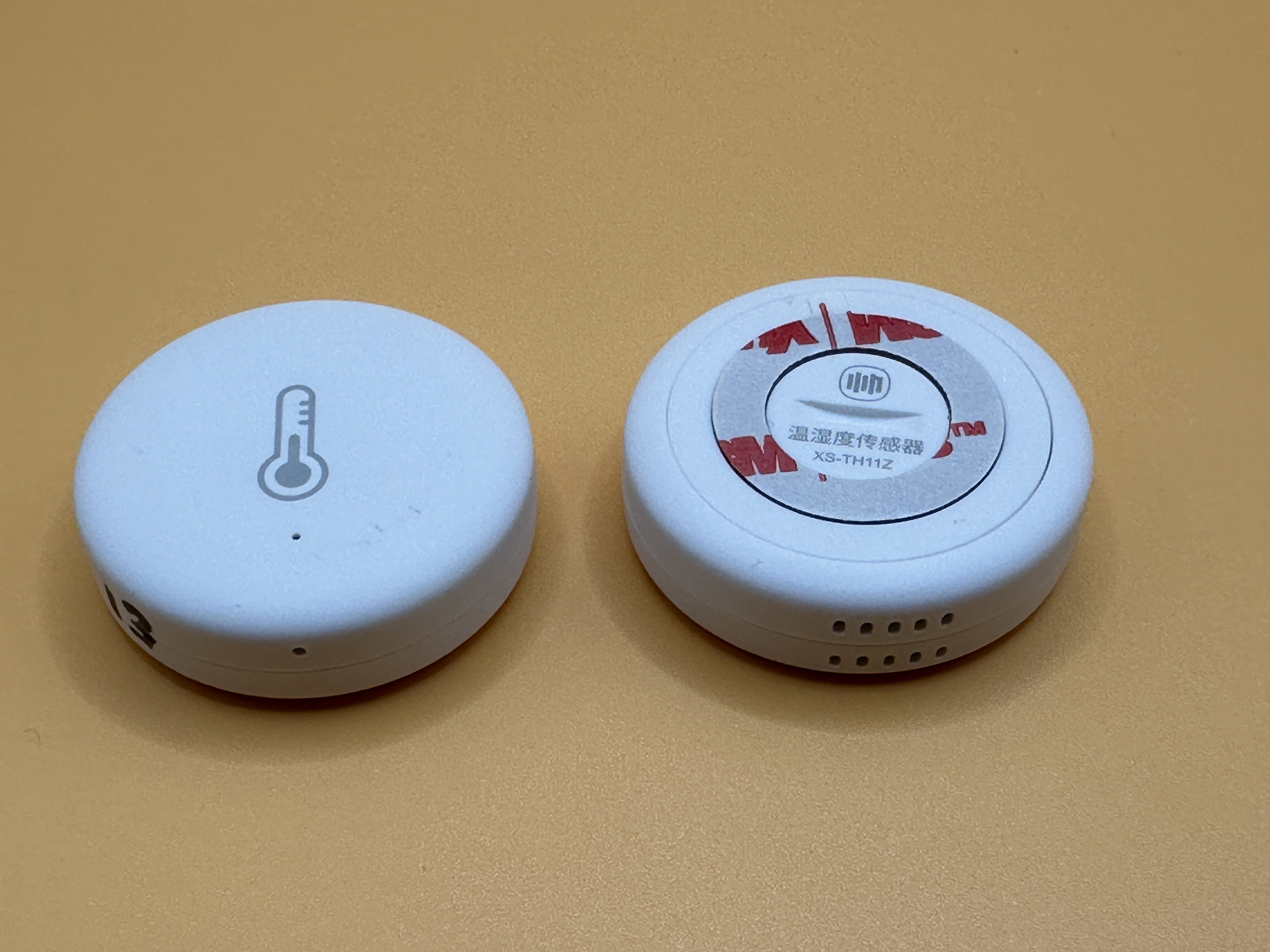 Giá Treo Cảm Biến Nhiệt Độ Tuya (XS-TH11Z / TT001ZAV20)