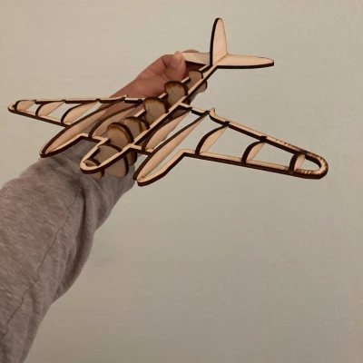 Mô hình de Havilland Mosquito cho máy cắt laser