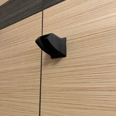 Giá treo vòi sen gắn tường