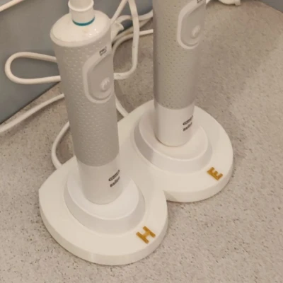 Kệ Đựng Bàn Chải Oral B