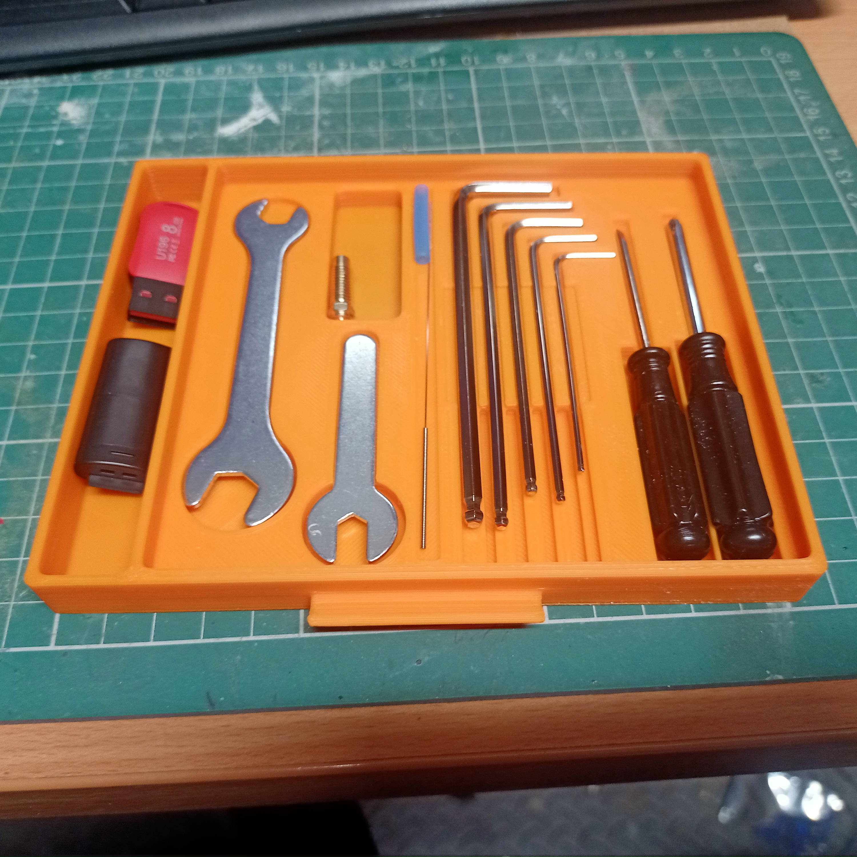 Khay đựng đồ nghề cho Neptune 4 Plus