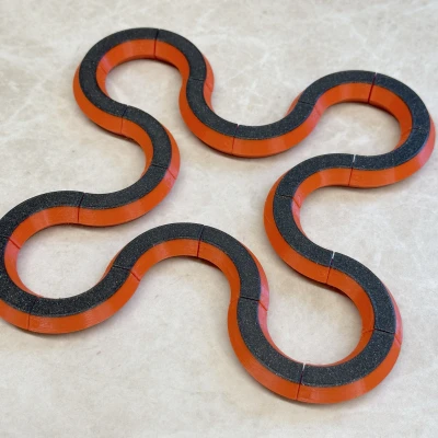 Đồ Chơi Khớp Nối Squiggly - In Liền