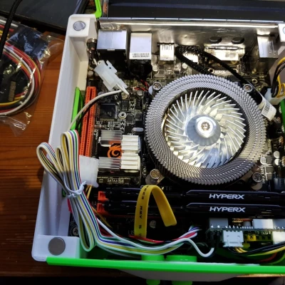 Vỏ case ITX không ốc vít