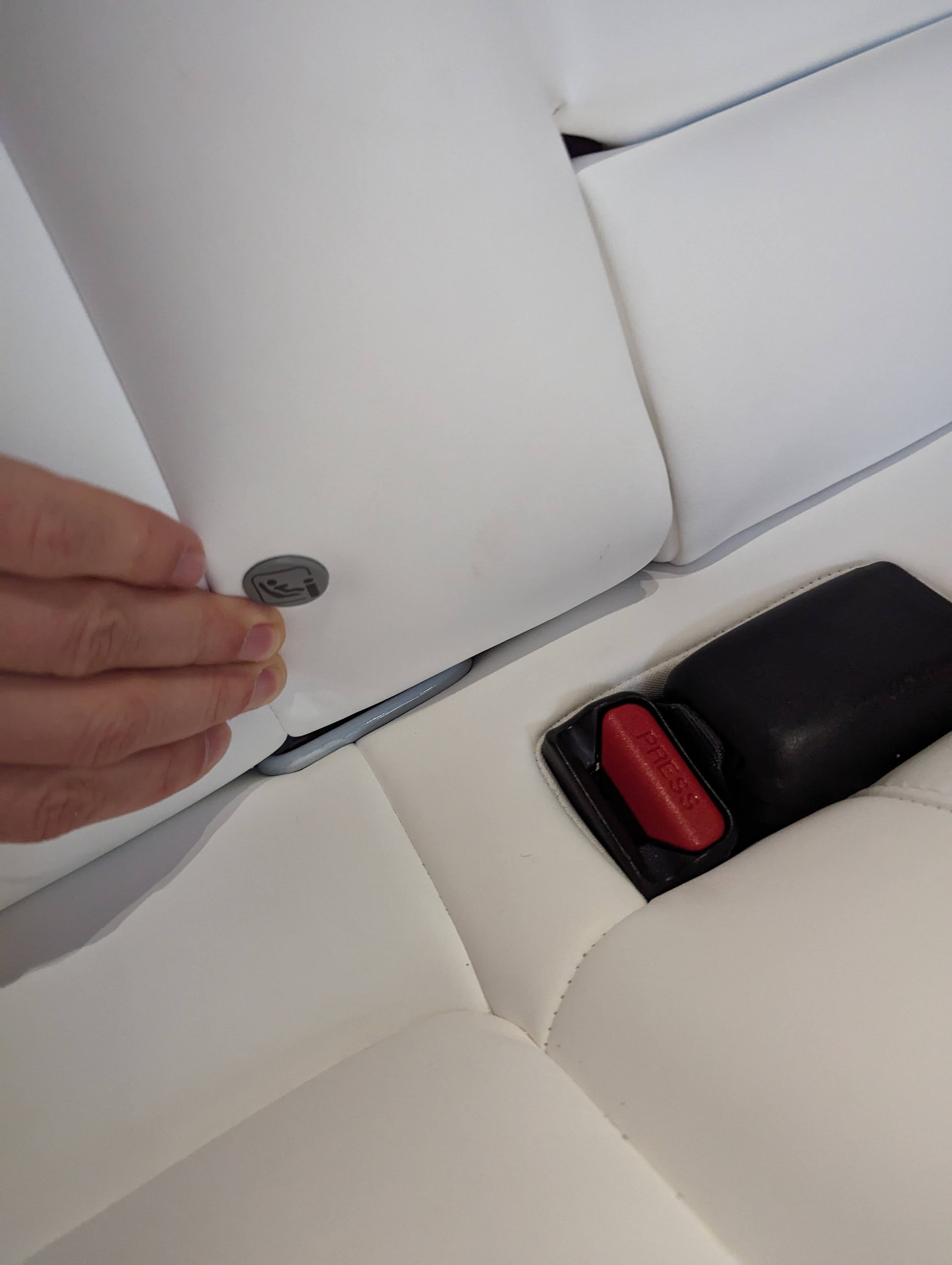 Nắp Che Chốt Isofix Tesla Model 3/Y, Giải Pháp Tiếng Kêu Từ Isofix