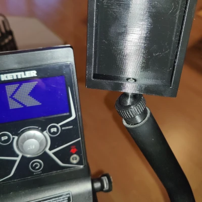 Remix từ Khớp Cầu - Đế Giữ Điện Thoại Kettler Tour 7