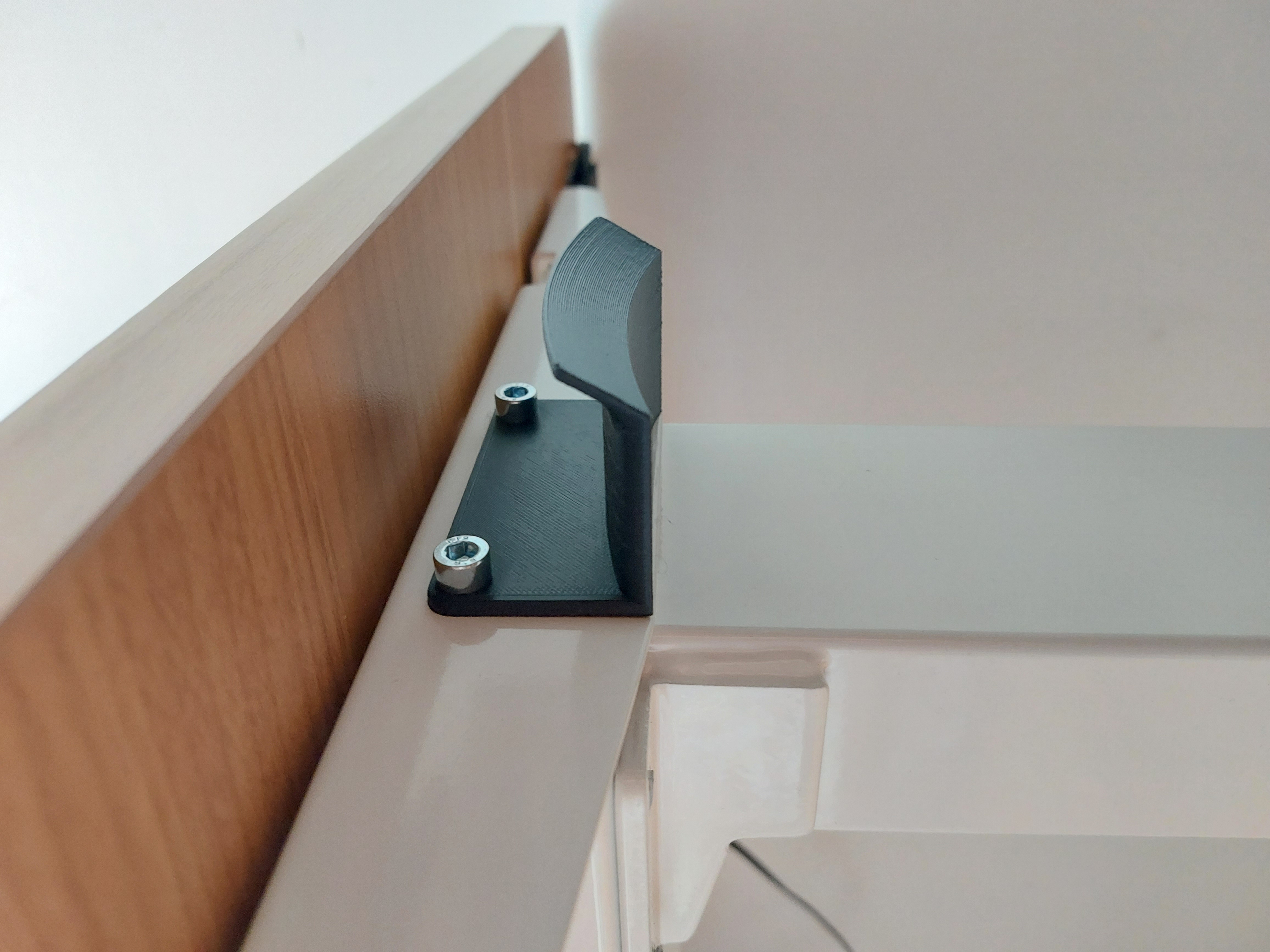 Móc Tai Nghe Rộng Cho Bàn Đứng Flexispot