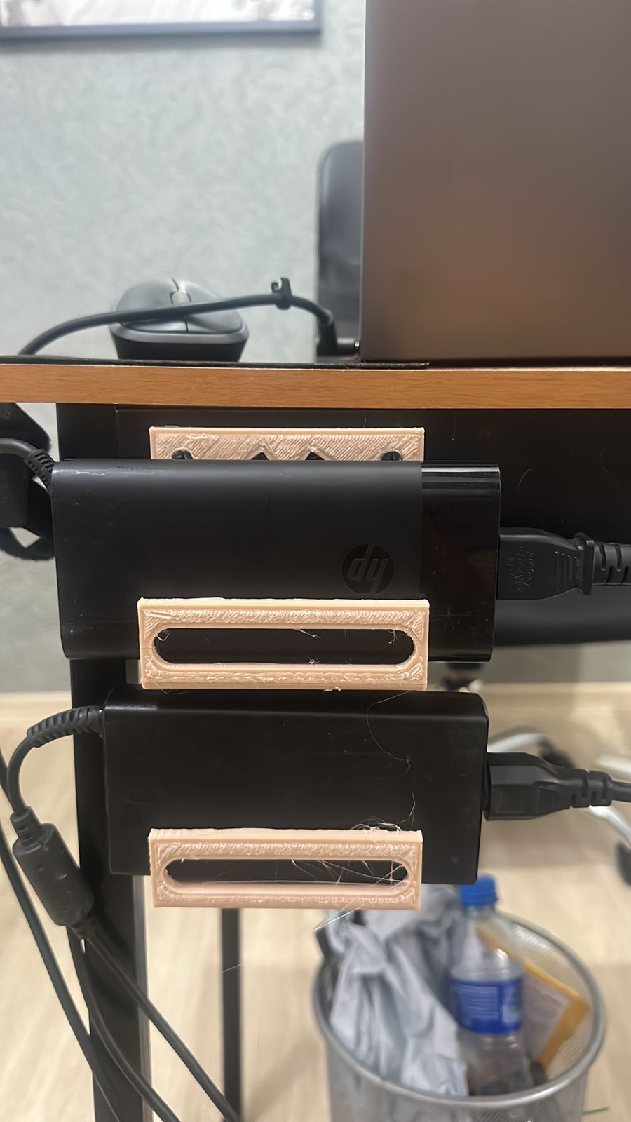 Giá Đỡ Sạc Laptop Đa Năng