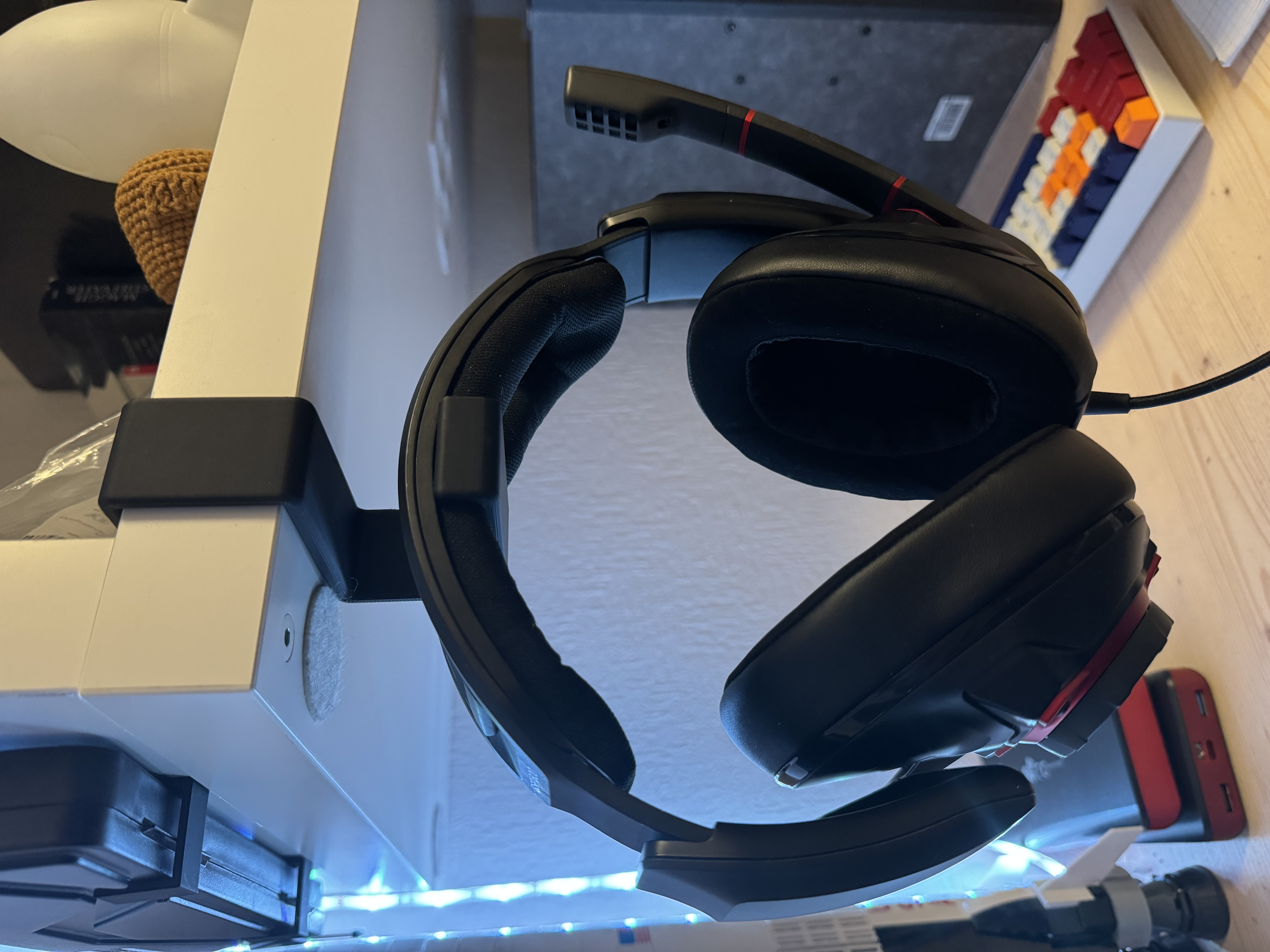 Giá đỡ tai nghe Kallax cho EPOS GSP600 và các tai nghe khác