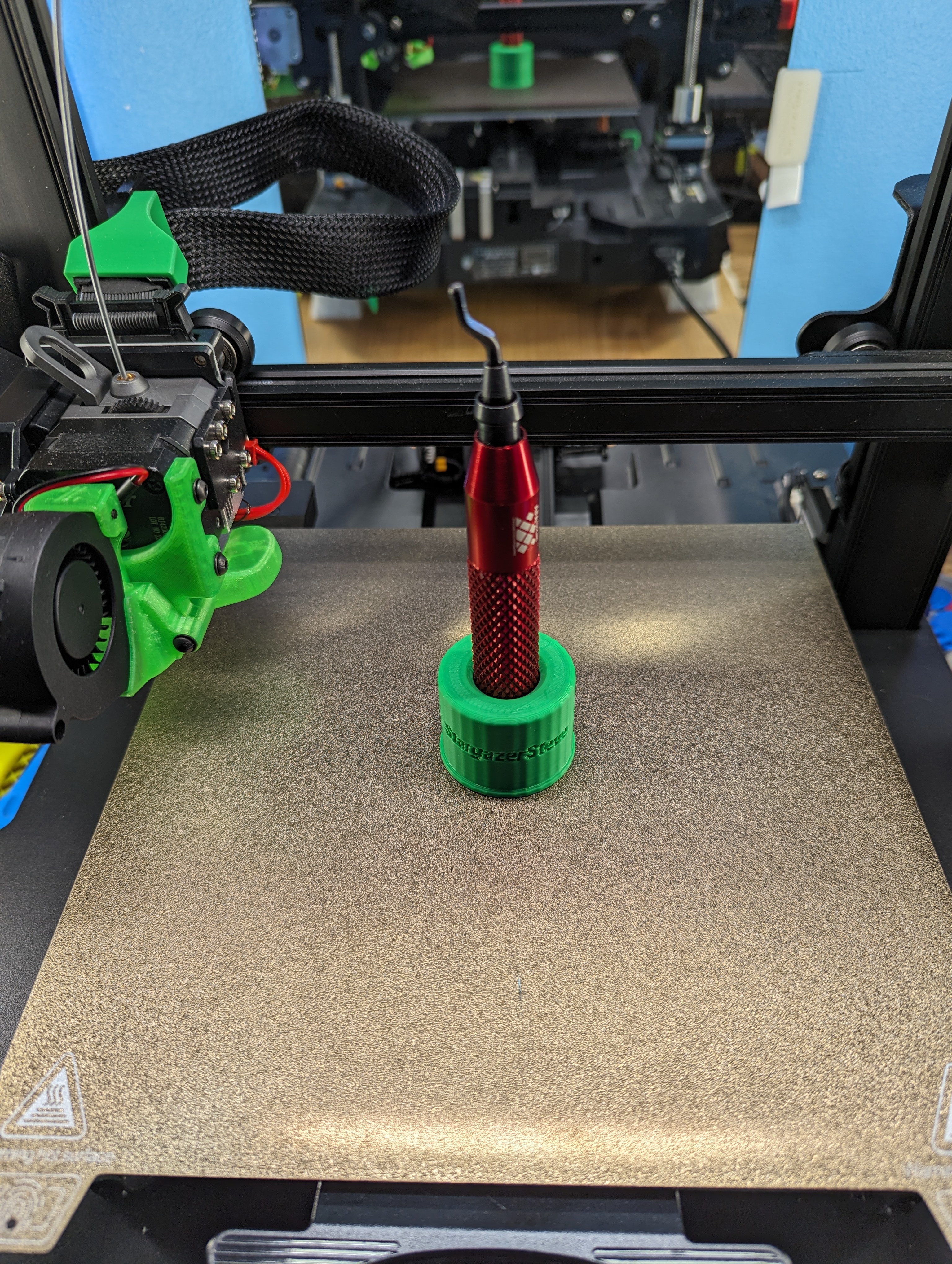 Kệ giữ cây giũa loại bỏ ba via