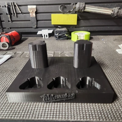 Kệ Giữ Dụng Cụ Milwaukee M12