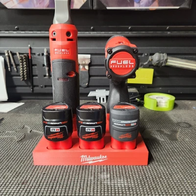 Kệ Giữ Dụng Cụ Milwaukee M12