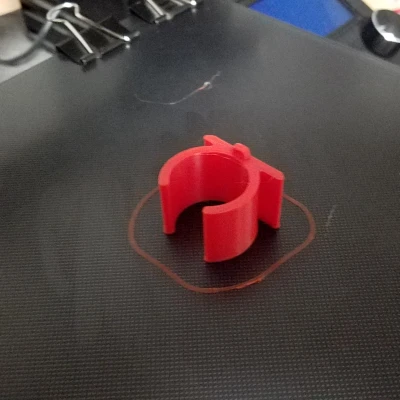 Clip giữ chân bảng gấp