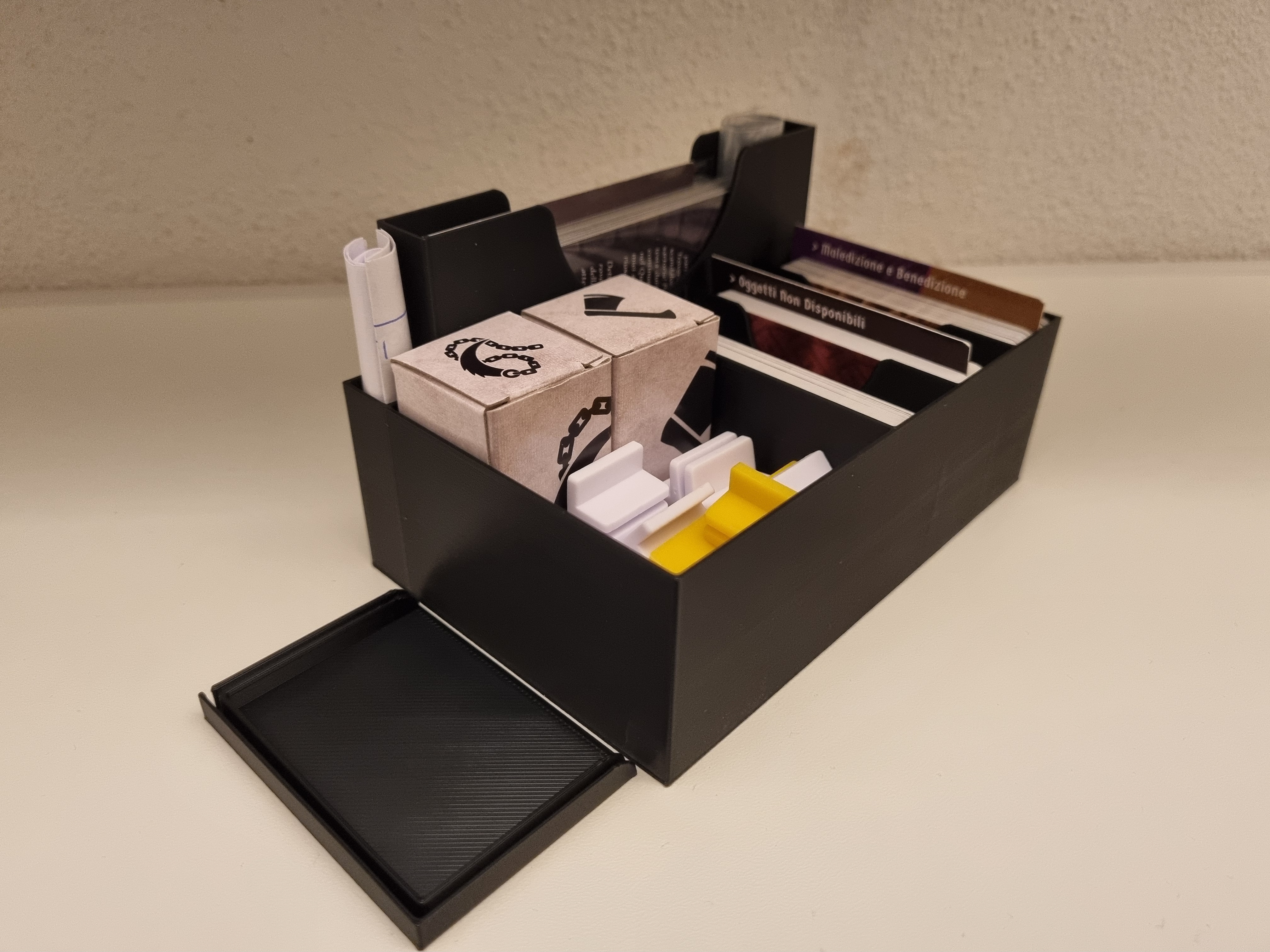 Hộp Đựng Thẻ Gloomhaven Jaws of The Lion