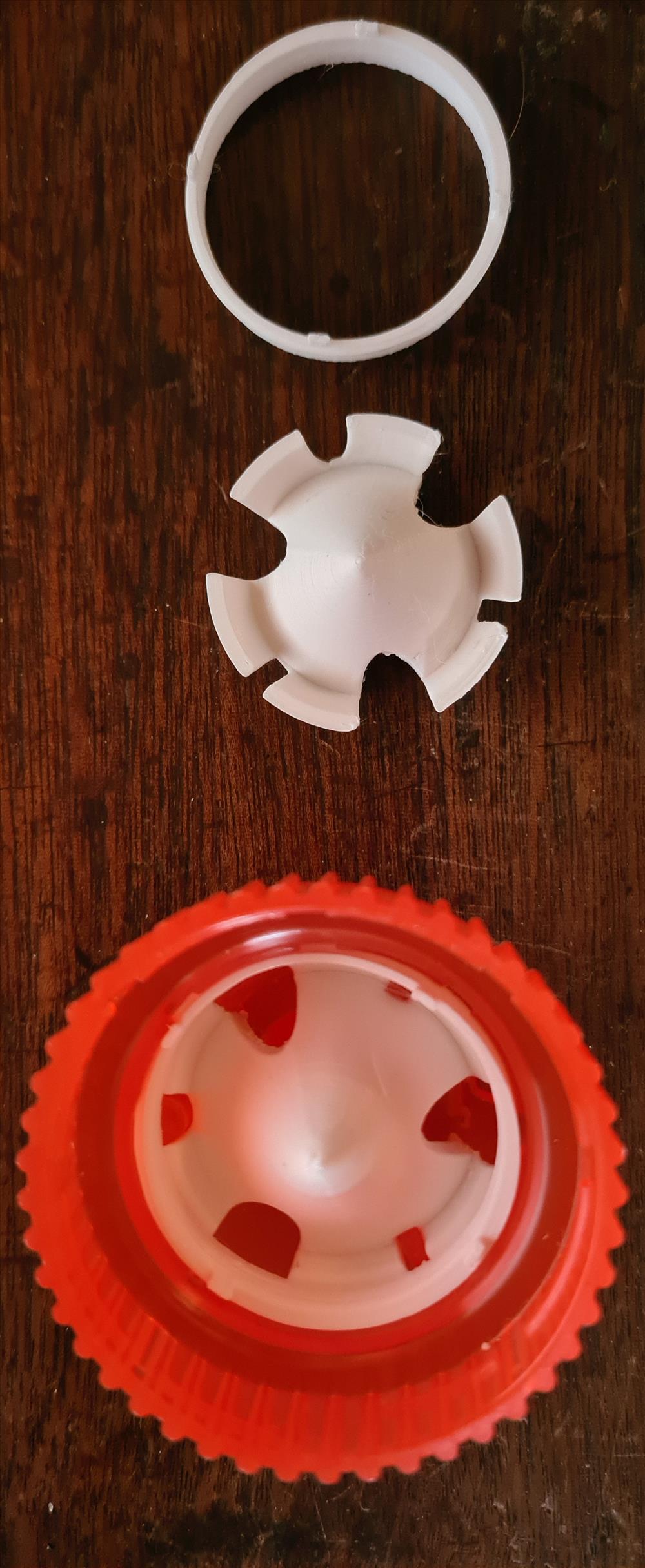 Bộ chắn bột cho hộp bột trong suốt mới của Lee