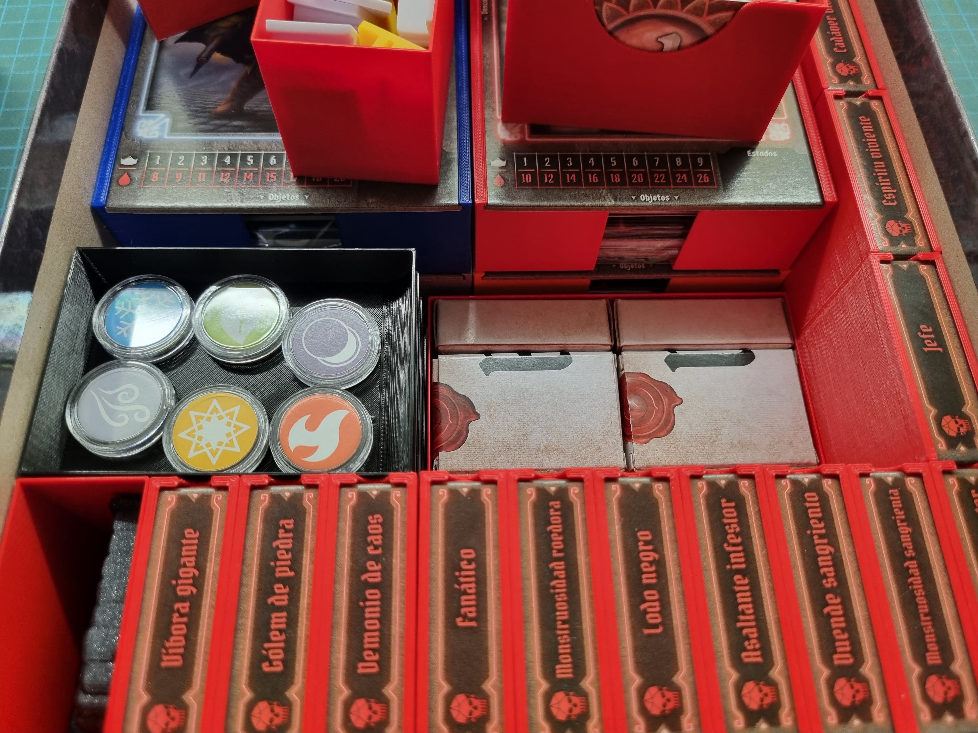 Hộp đựng đồ tổ chức cho Gloomhaven Jaws of the Lion