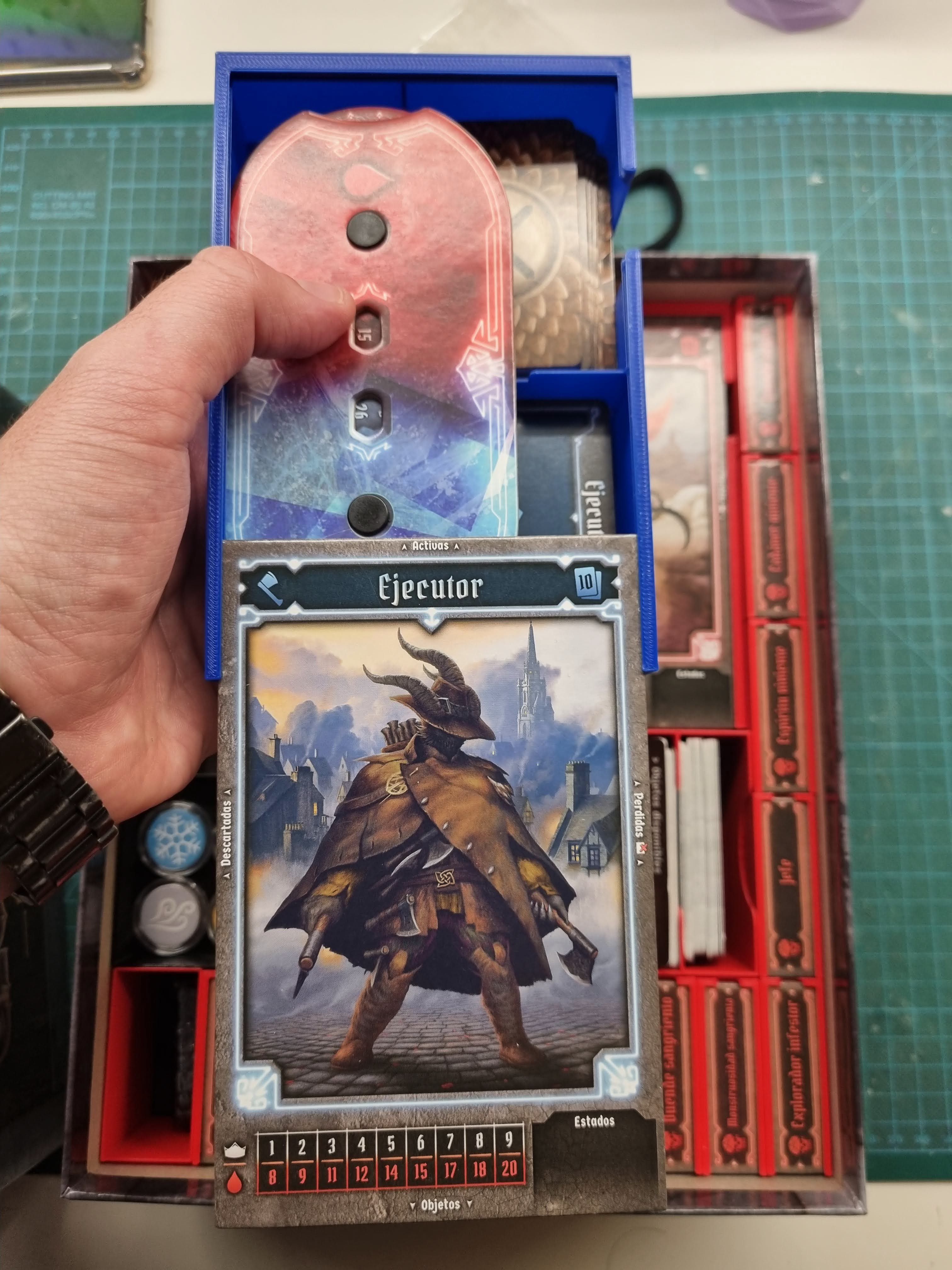 Hộp đựng đồ tổ chức cho Gloomhaven Jaws of the Lion