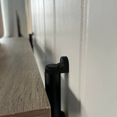 Chân đế gắn tường cho kệ VANDBORG 3