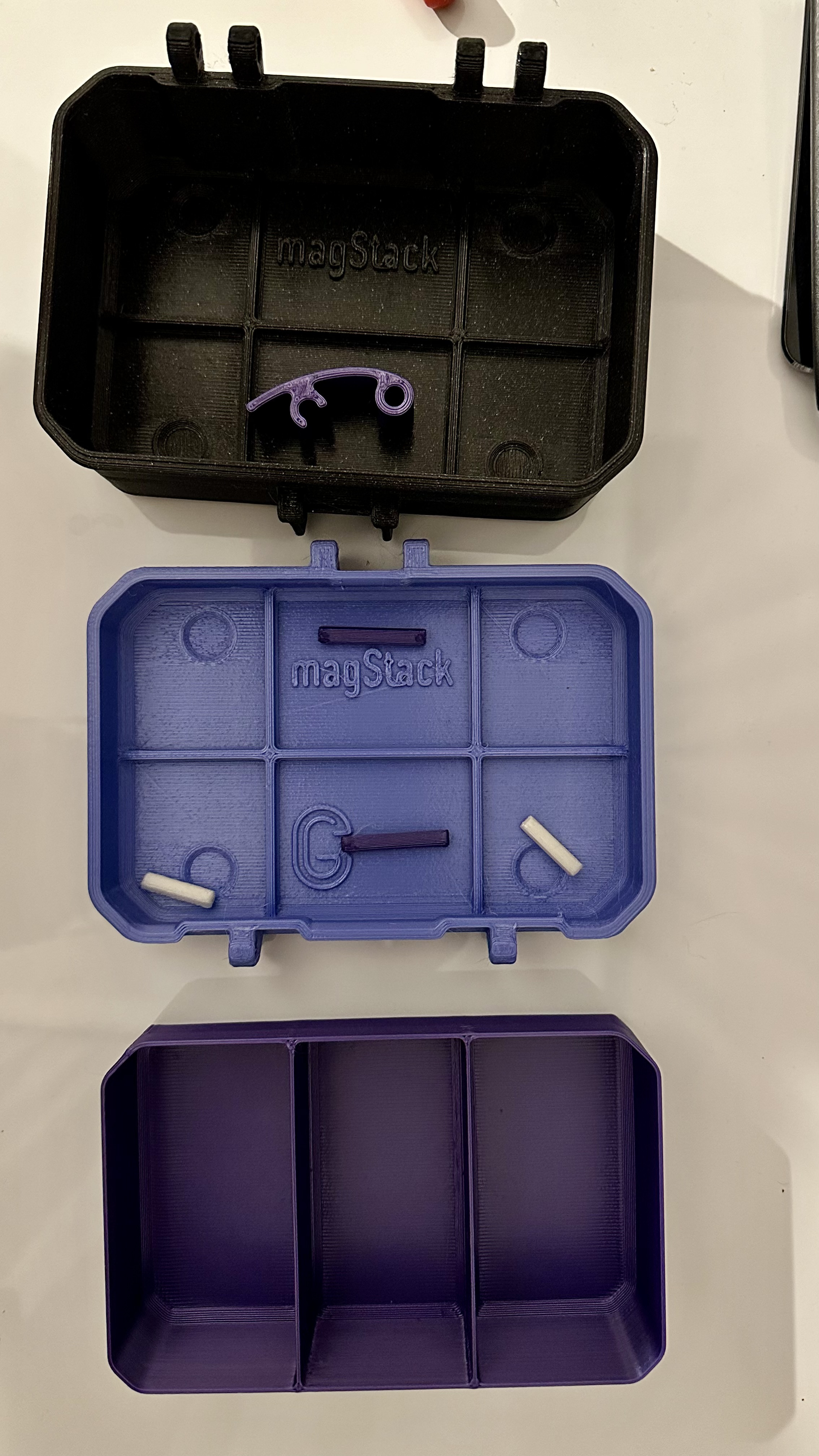 Hộp Đựng MagStack Cứng Cáp