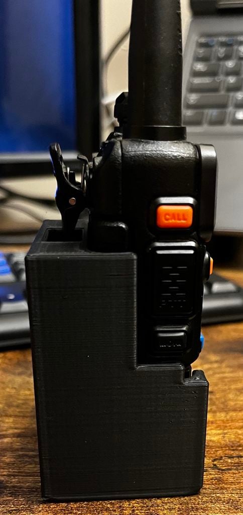 Bao Da Baofeng UV-5R Gắn Xe Máy