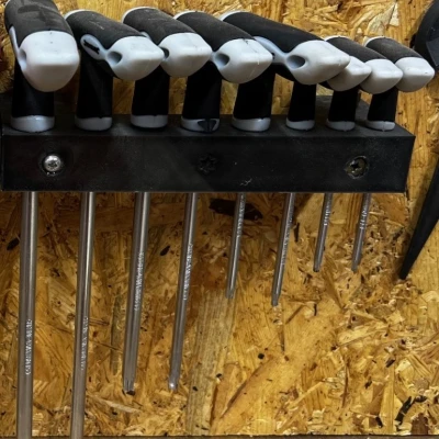 Hỗ trợ cờ lê Torx