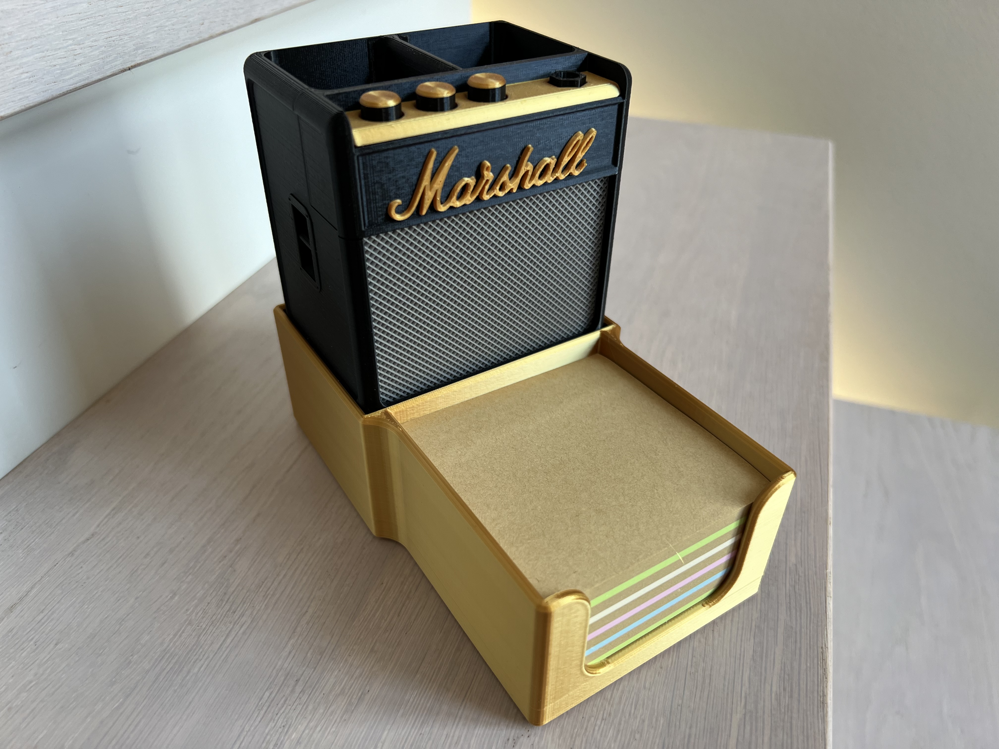 AMP Bàn tổ chức - Chủ sở hữu Post -it Thêm vào