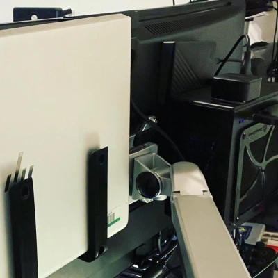 Giá đỡ laptop VESA