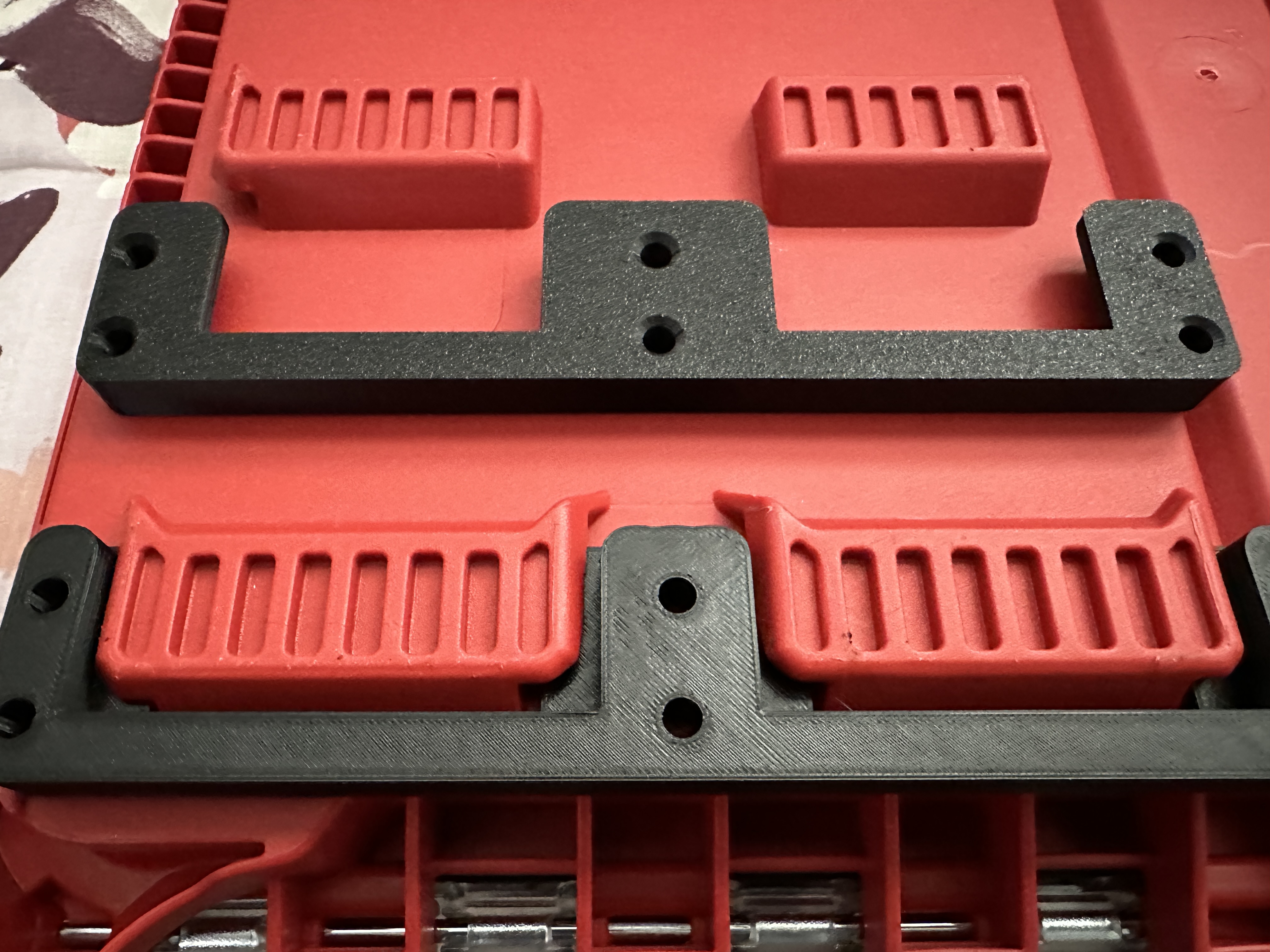 Giá Treo Tường Milwaukee Packout