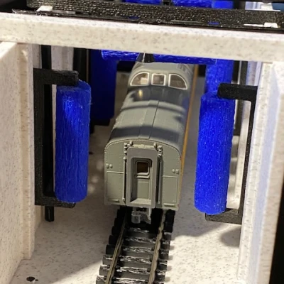 Tiệm Rửa Xe Tàu Khách Tỉ Lệ N