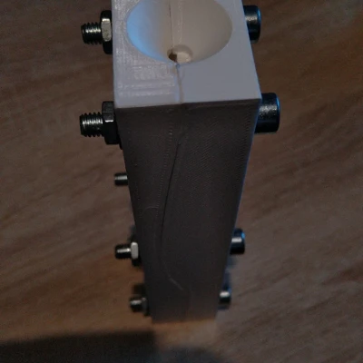 Khuôn muỗng cho trò chơi khăm muỗng gali